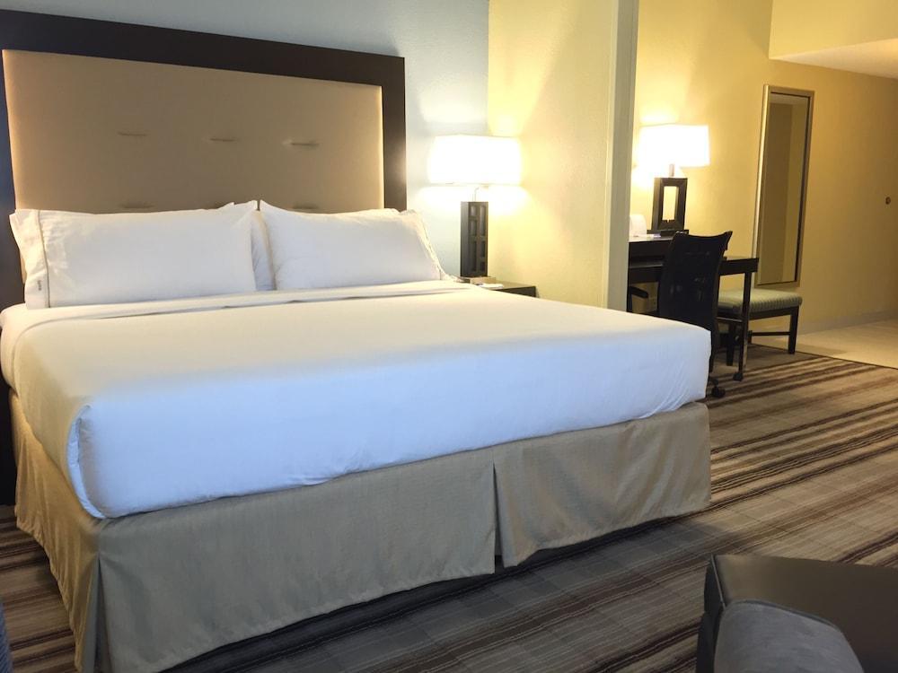 Holiday Inn Express Chicago Nw - Arlington Heights By Ihg Eksteriør billede