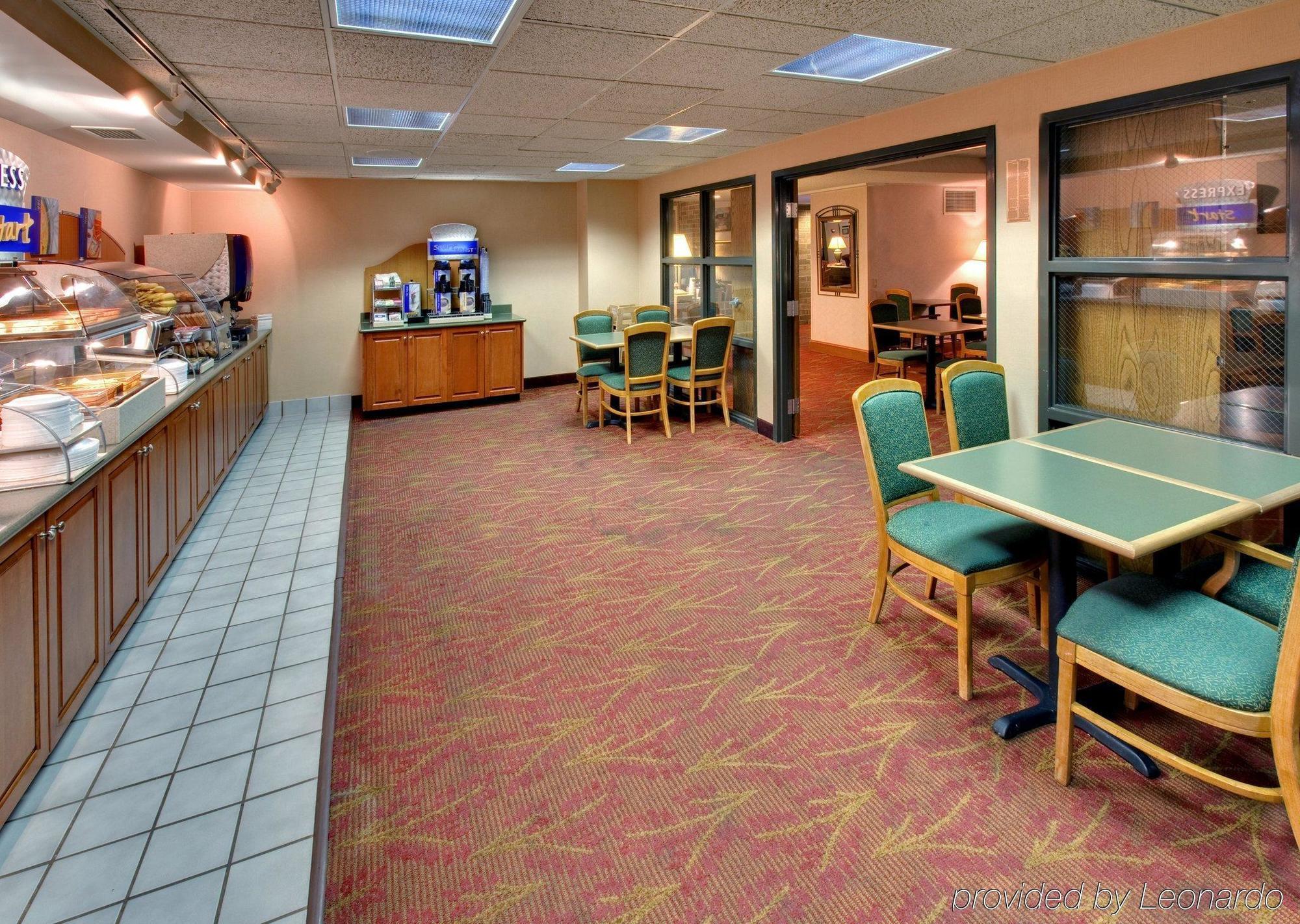Holiday Inn Express Chicago Nw - Arlington Heights By Ihg Eksteriør billede