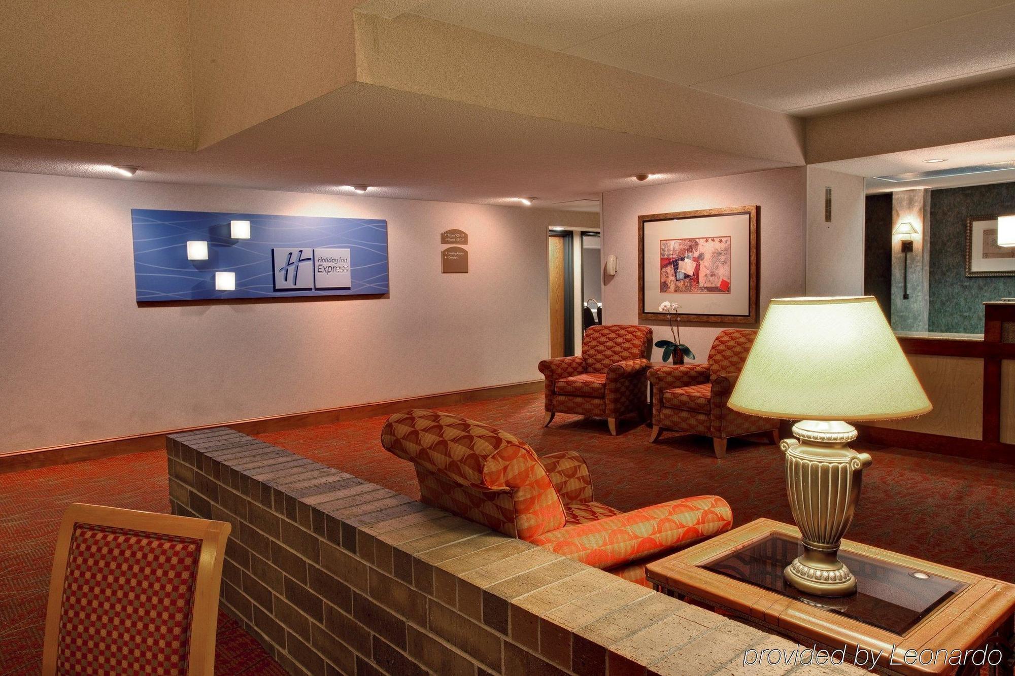 Holiday Inn Express Chicago Nw - Arlington Heights By Ihg Eksteriør billede